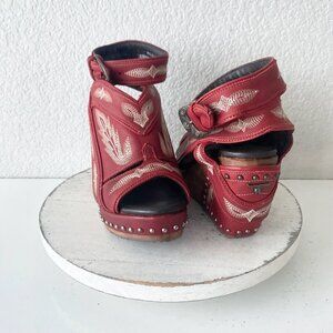 Lane Boots LEXINGTON Womens Red Wedges 8 Western Sandals Cowgirl Wooden Heels